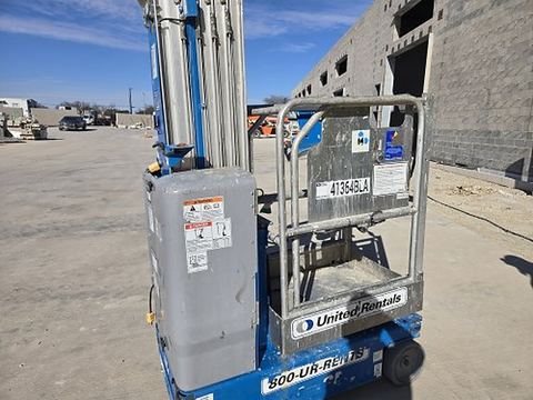 2017 GENIE GR-20 Vertical Lift 18-20' Elec Self Propelled