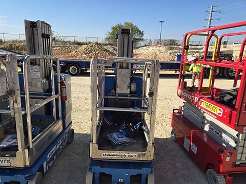2017 GENIE GR-20 Vertical Lift 18-20' Elec Self Propelled