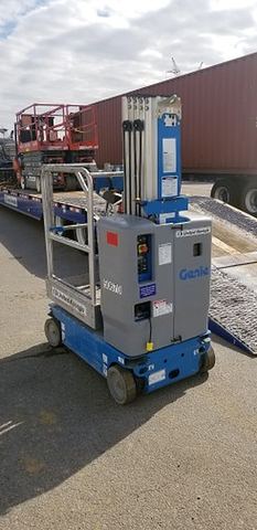 2017 GENIE GR-20 Vertical Lift 18-20' Elec Self Propelled