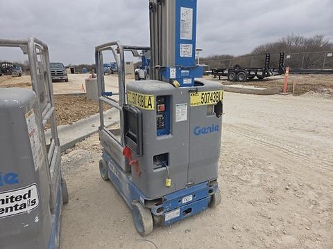 2017 GENIE GR-20 Vertical Lift 18-20' Elec Self Propelled