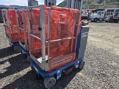2017 GENIE GR-20 Vertical Lift 18-20' Elec Self Propelled