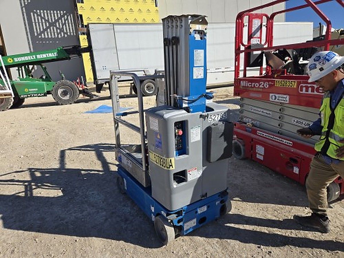 2017 GENIE GR-20 for sale in Las Vegas, NV