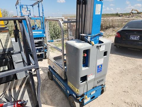 2017 GENIE GR-20 Vertical Lift 18-20' Elec Self Propelled