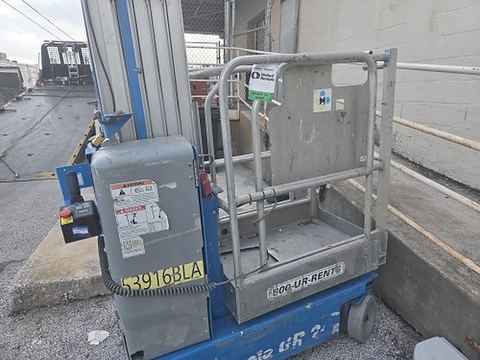 2017 GENIE GR-20 Vertical Lift 18-20' Elec Self Propelled