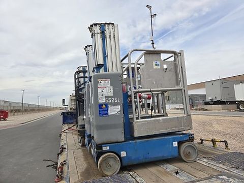 2017 GENIE GR-20 Vertical Lift 18-20' Elec Self Propelled