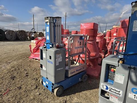 2017 GENIE GR-20 Vertical Lift 18-20' Elec Self Propelled