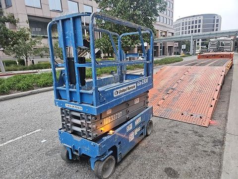 2017 GENIE GS-1930 Scissor Lift 19' Electric
