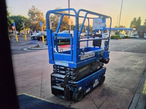 2017 GENIE GS-1930 Scissor Lift 19' Electric