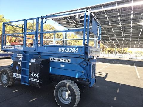 2017 GENIE GS-3384 RT Scissor Lift 30-35' Ic 4Wd