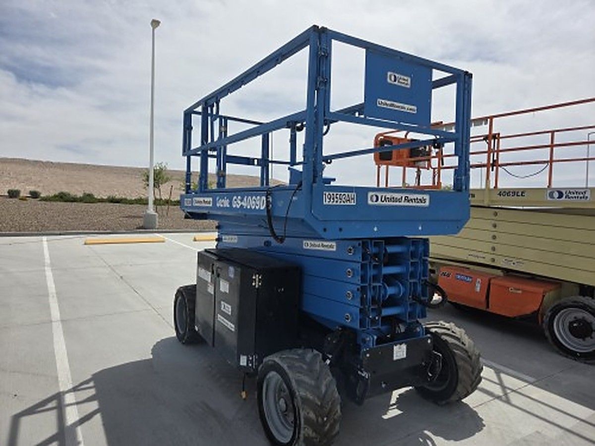 GENIE GS-4069 DC photo 2