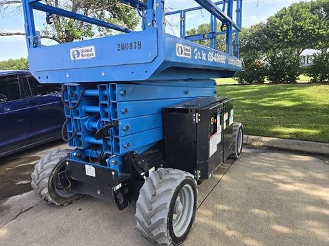 2017 GENIE GS-4069 Scissor Lift 39-40' Electric