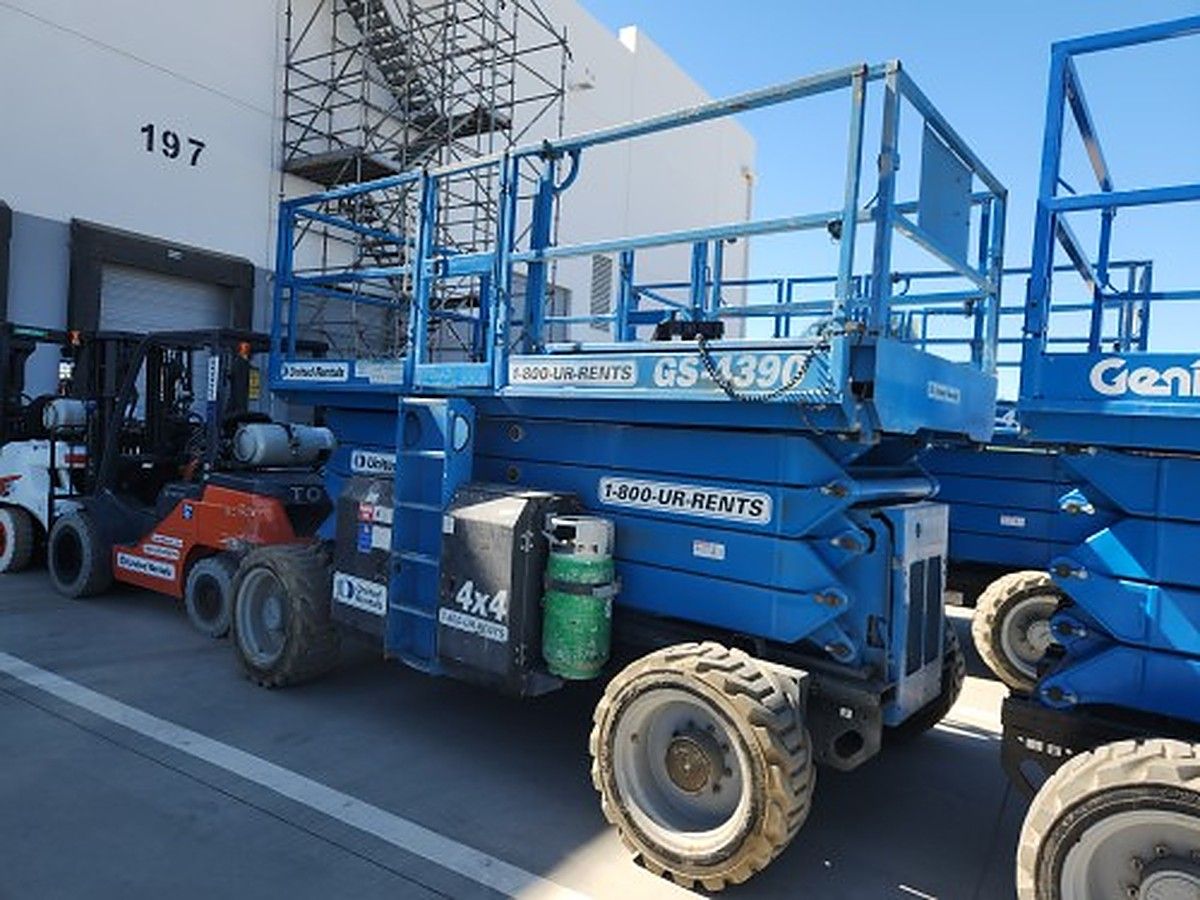 2017 GENIE GS-4390 RT for sale in Las Vegas, NV