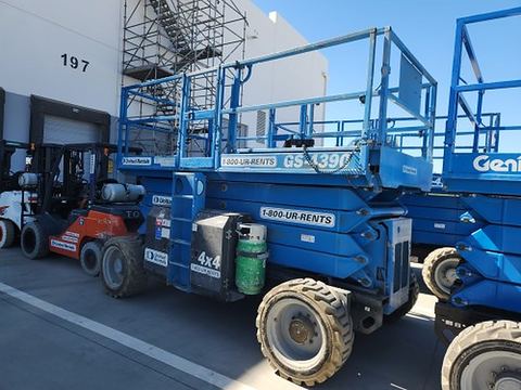 2017 GENIE GS-4390 RT Scissor Lift 36-49' Ic 4Wd