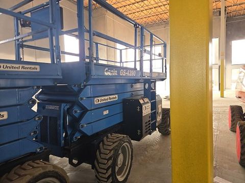 2017 GENIE GS-4390 RT for sale