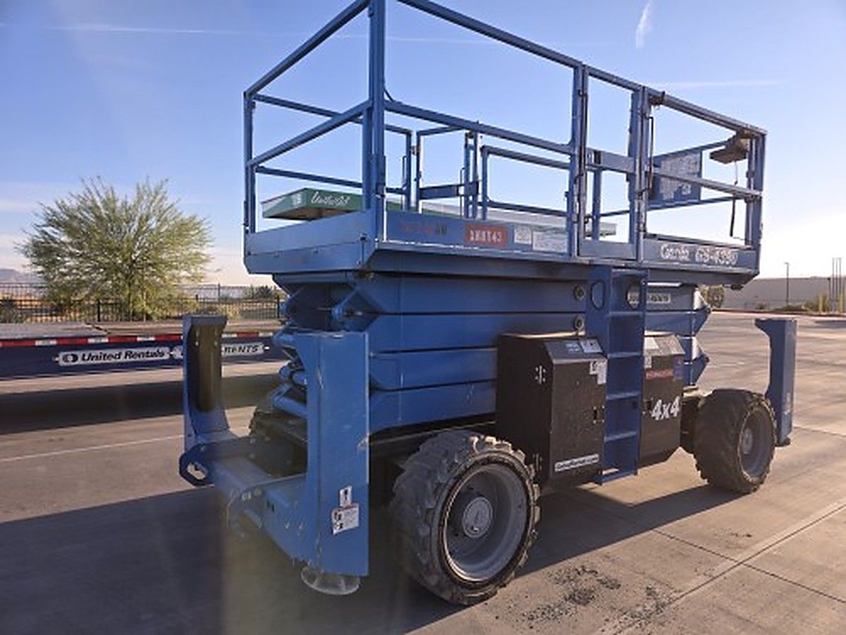 2017 GENIE GS-4390 RT for sale in Las Vegas, NV