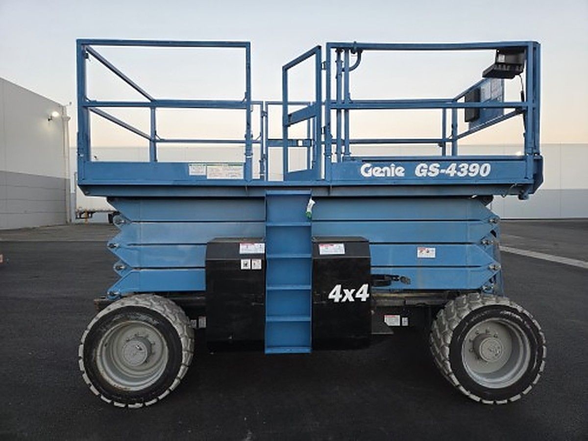 2017 GENIE GS-4390 RT for sale in Las Vegas, NV