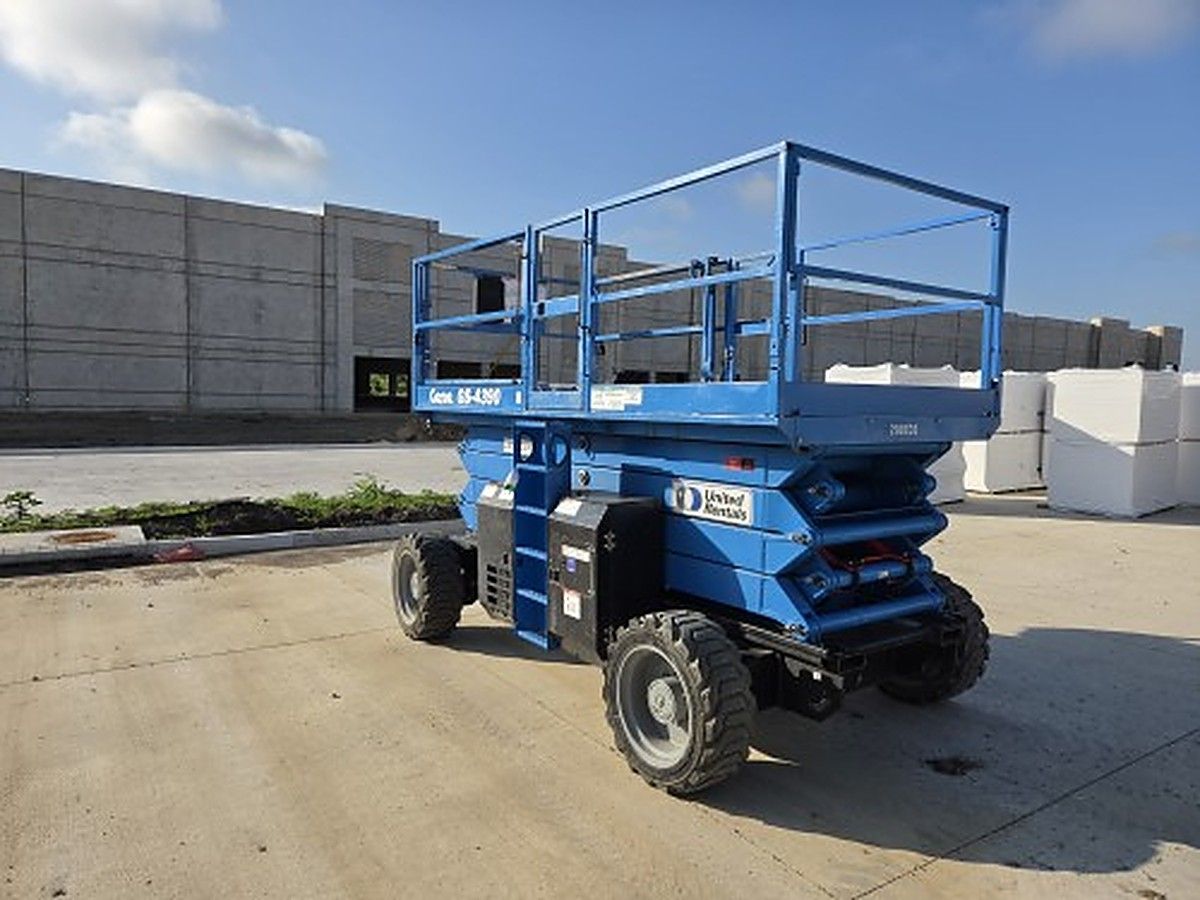 GENIE GS-4390 RT photo 2