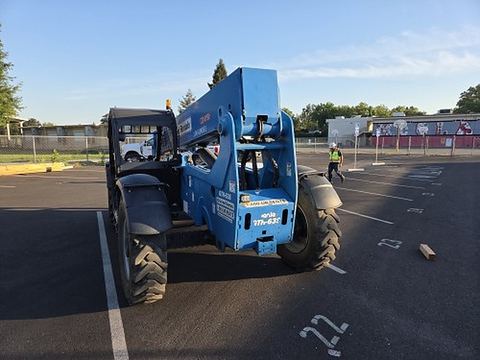 2017 GENIE GTH-636 Forklift Variable Reach 6000# 35-39'