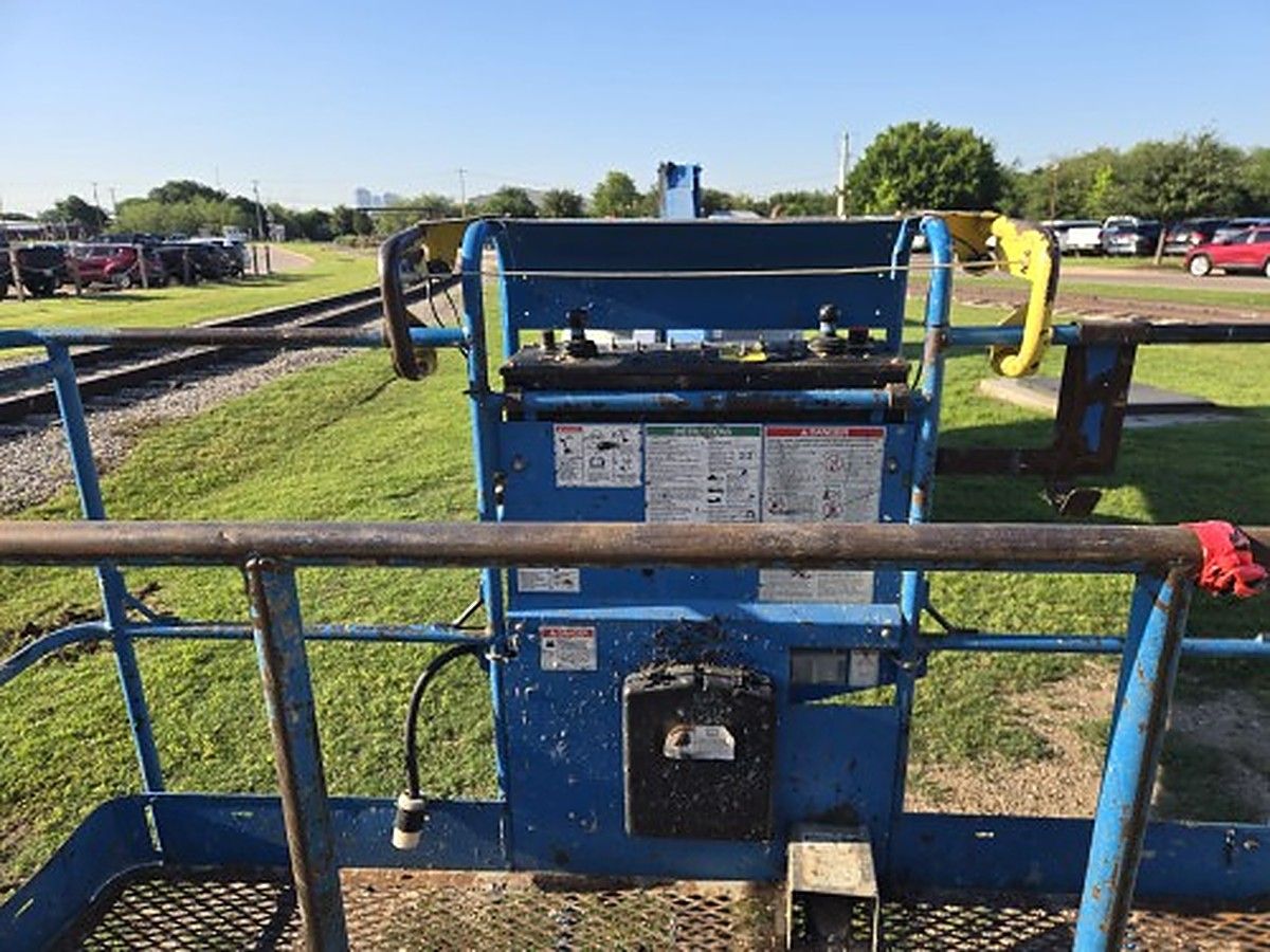 GENIE S-40 photo 2