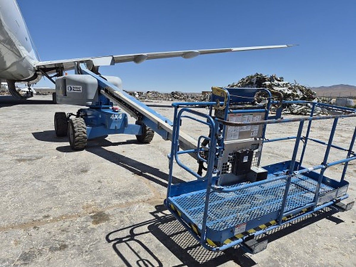 GENIE S-40 photo 7