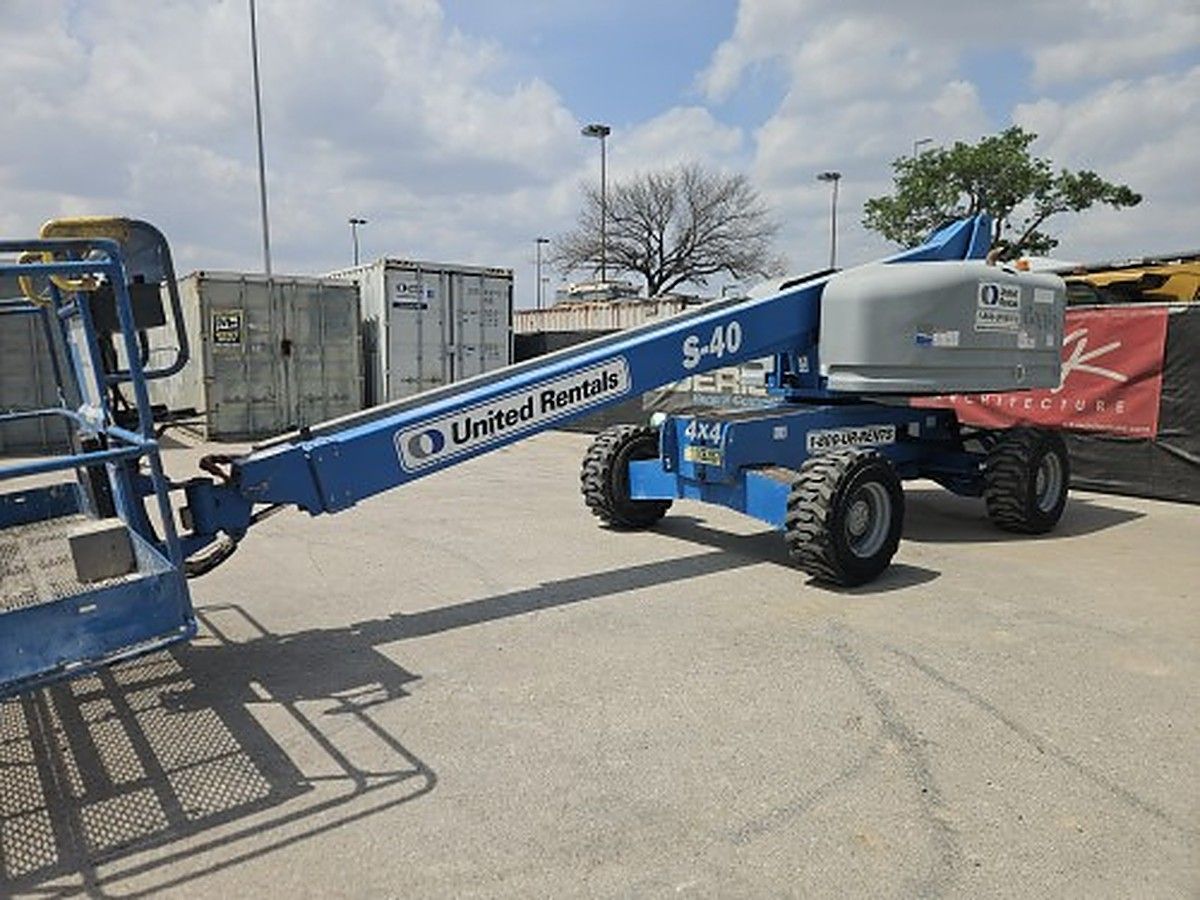 GENIE S-40 photo 3