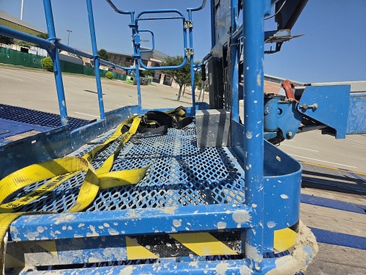 GENIE S-40 photo 5
