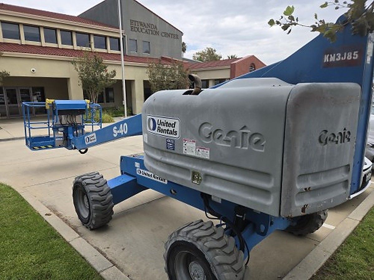 2017 GENIE S-40 for sale in Las Vegas, NV