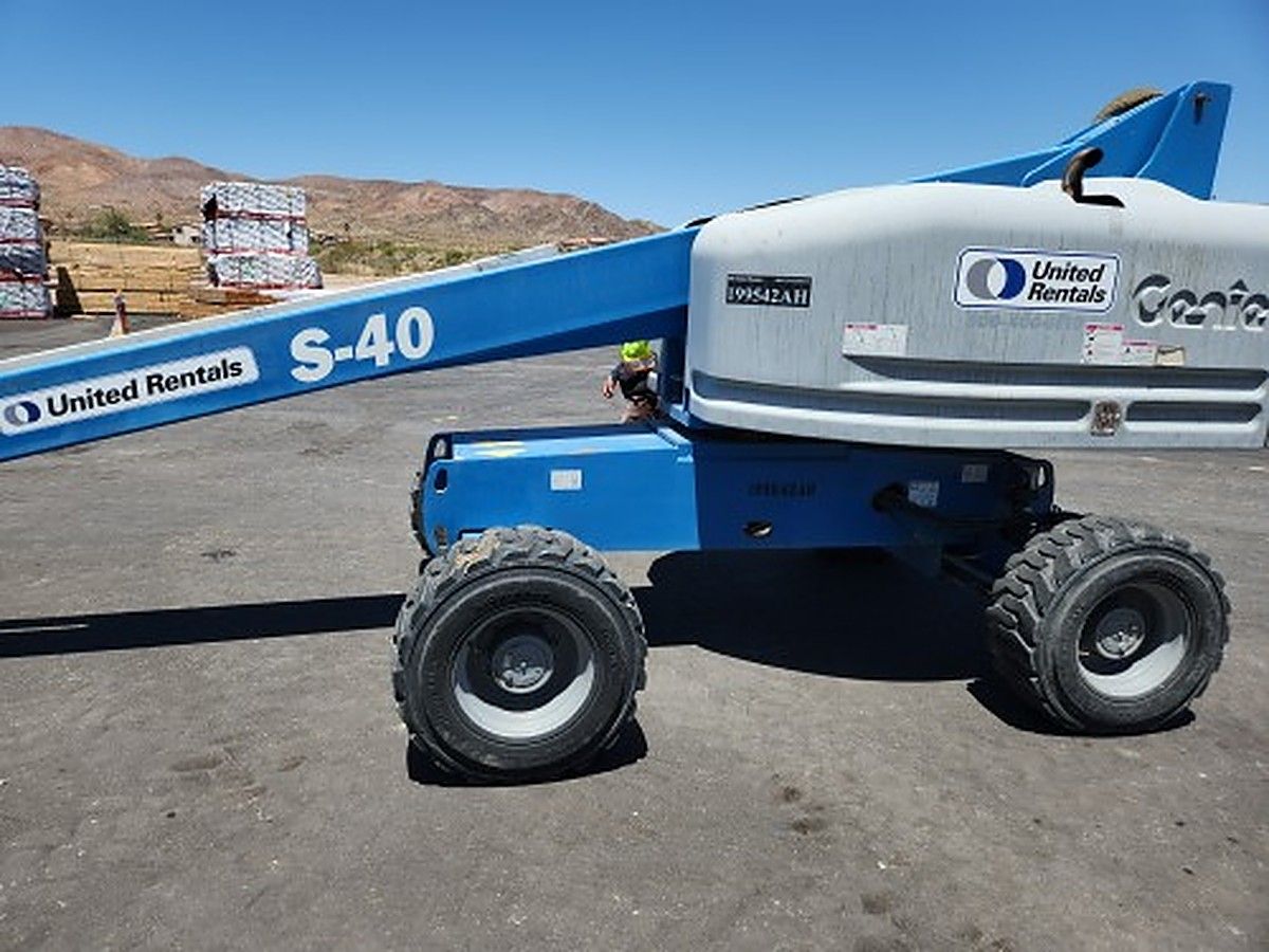 GENIE S-40 photo 5