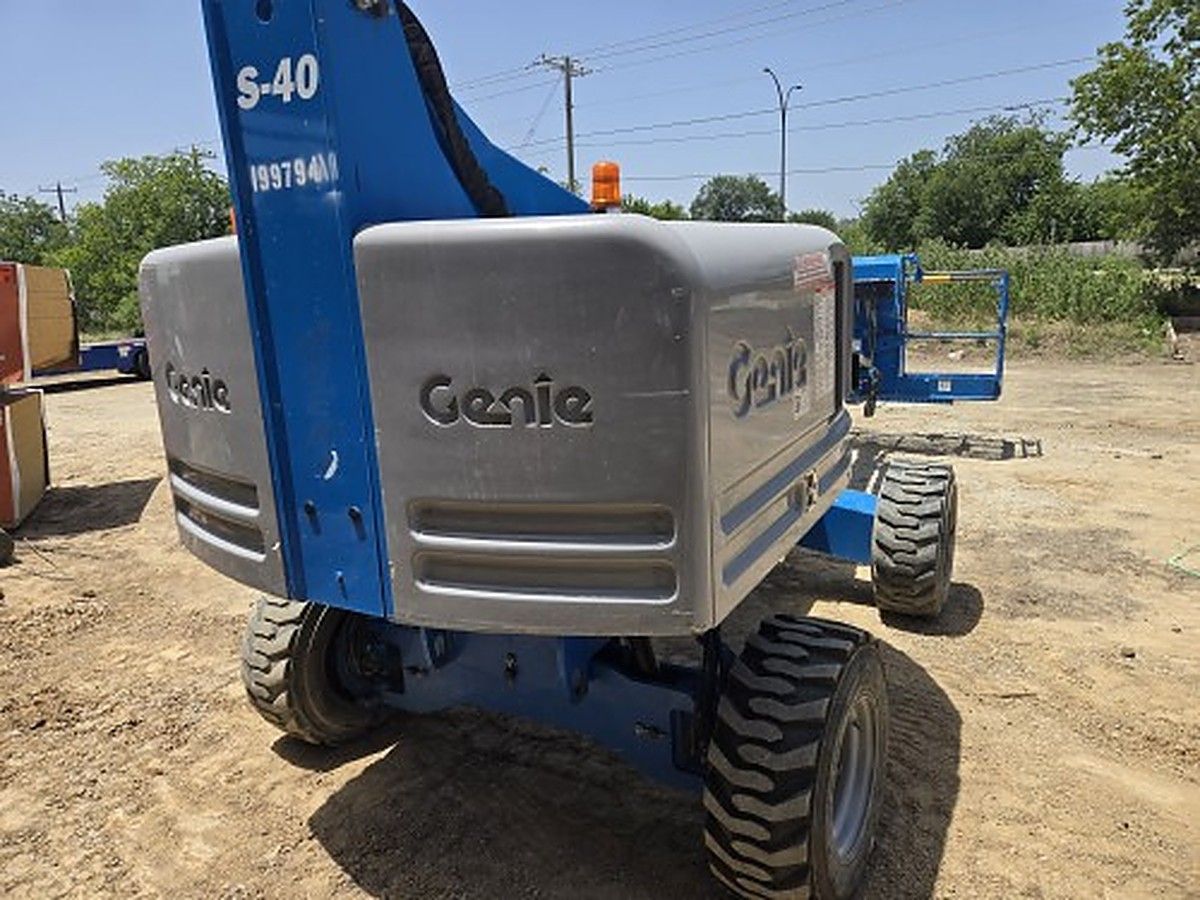 GENIE S-40 photo 3