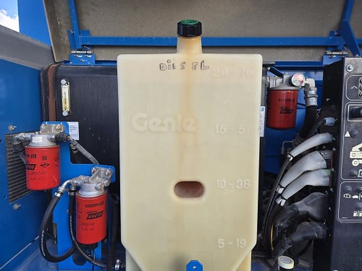 GENIE S-40 photo 16