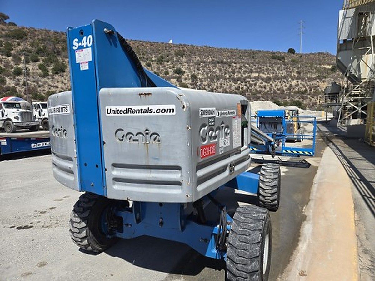 GENIE S-40 photo 12