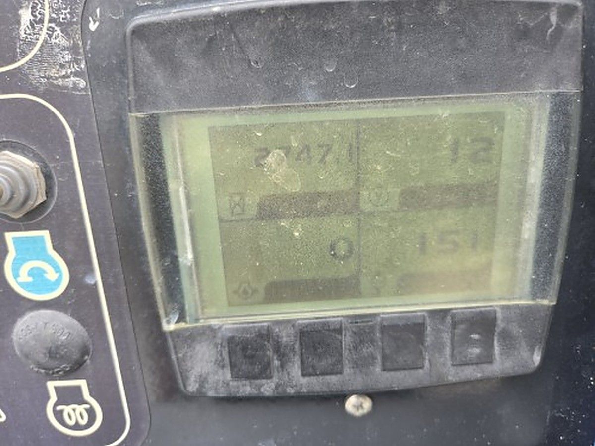GENIE S-40 photo 10
