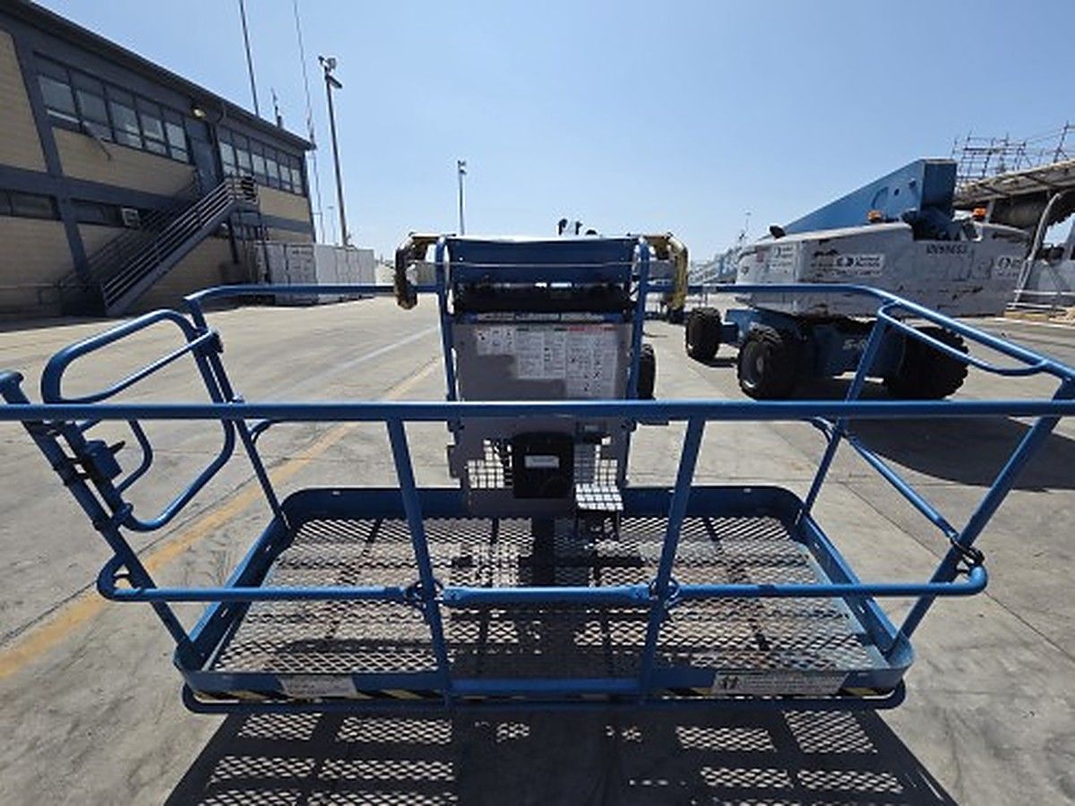 GENIE S-40 photo 2