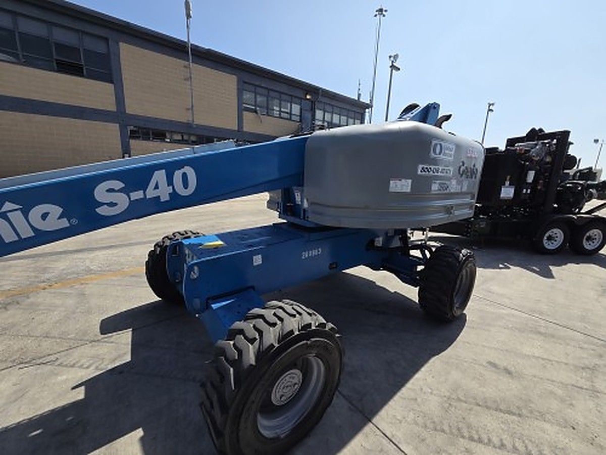 GENIE S-40 photo 3
