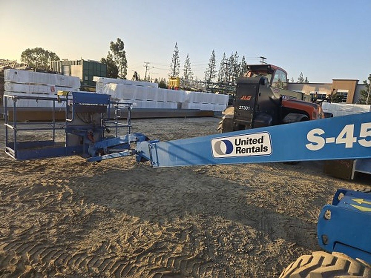 GENIE S-45 photo 2