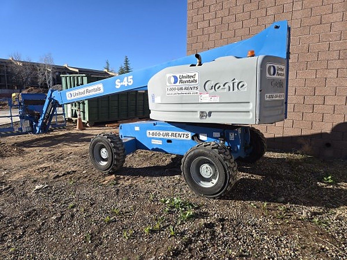 GENIE S-45 photo 3