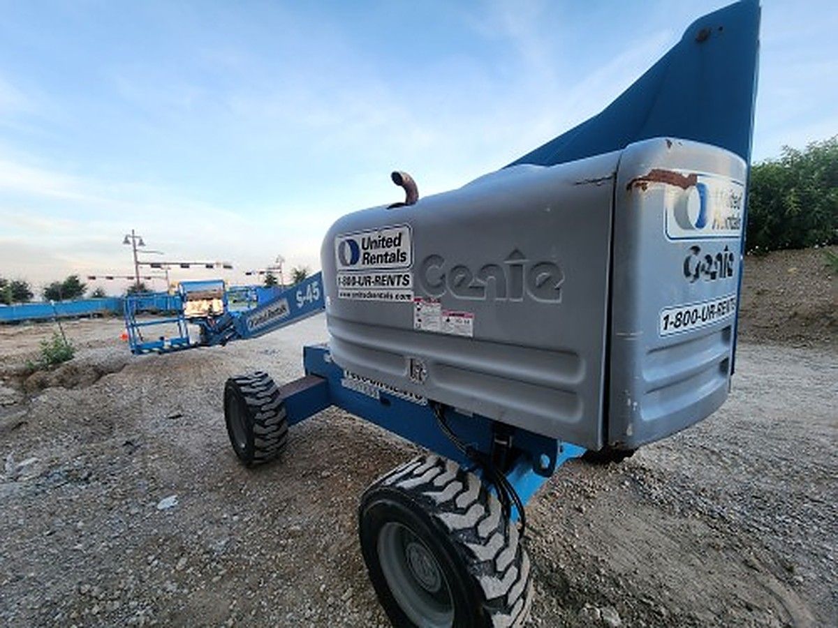GENIE S-45 photo 2
