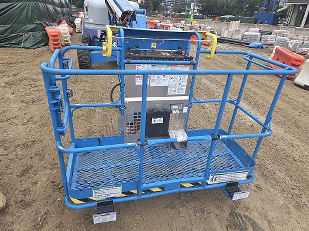 GENIE S-45 photo 10