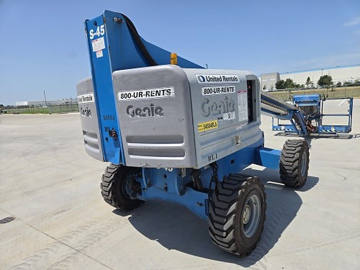 GENIE S-45 photo 2