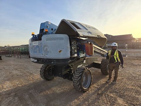 2017 GENIE S-60X Boom 60-64' Telescopic