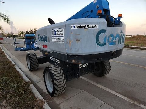 2017 GENIE S-60X Boom 60-64' Telescopic