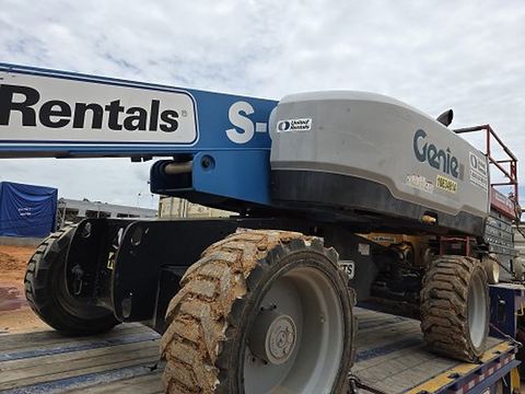 2017 GENIE S-60X Boom 60-64' Telescopic