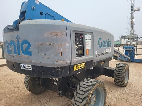 2017 GENIE S-60X Boom 60-64' Telescopic