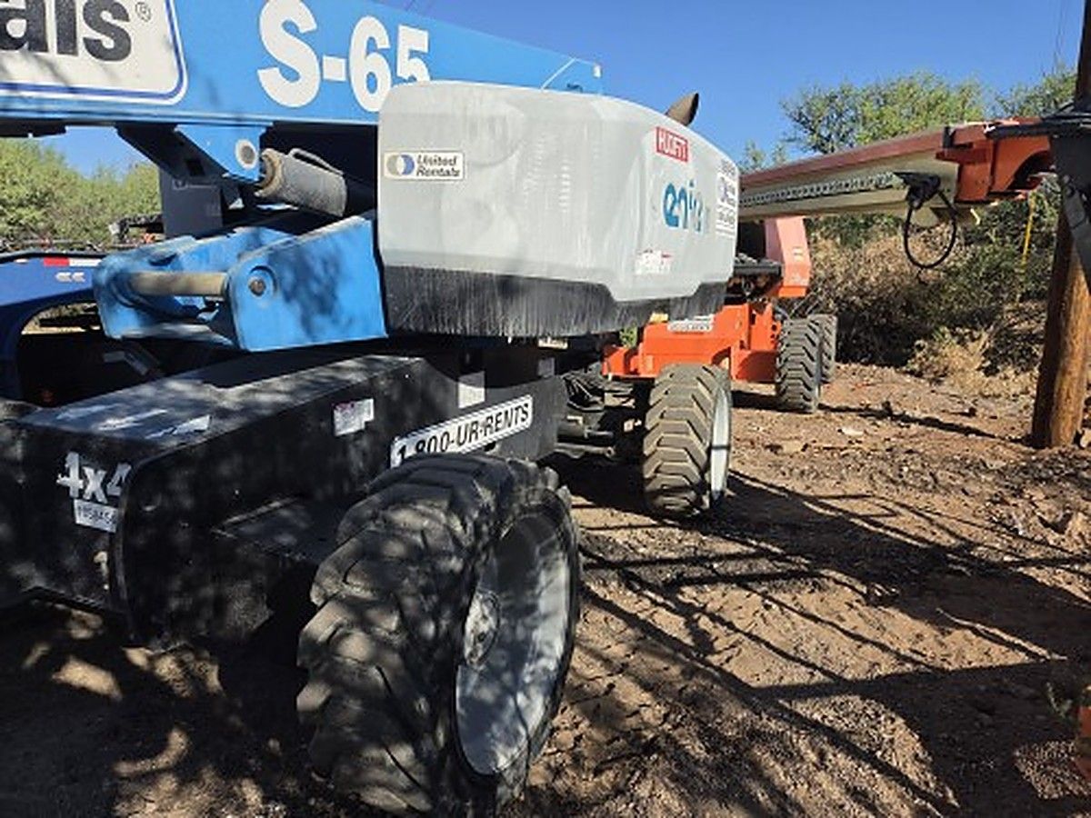 GENIE S-65 photo 3