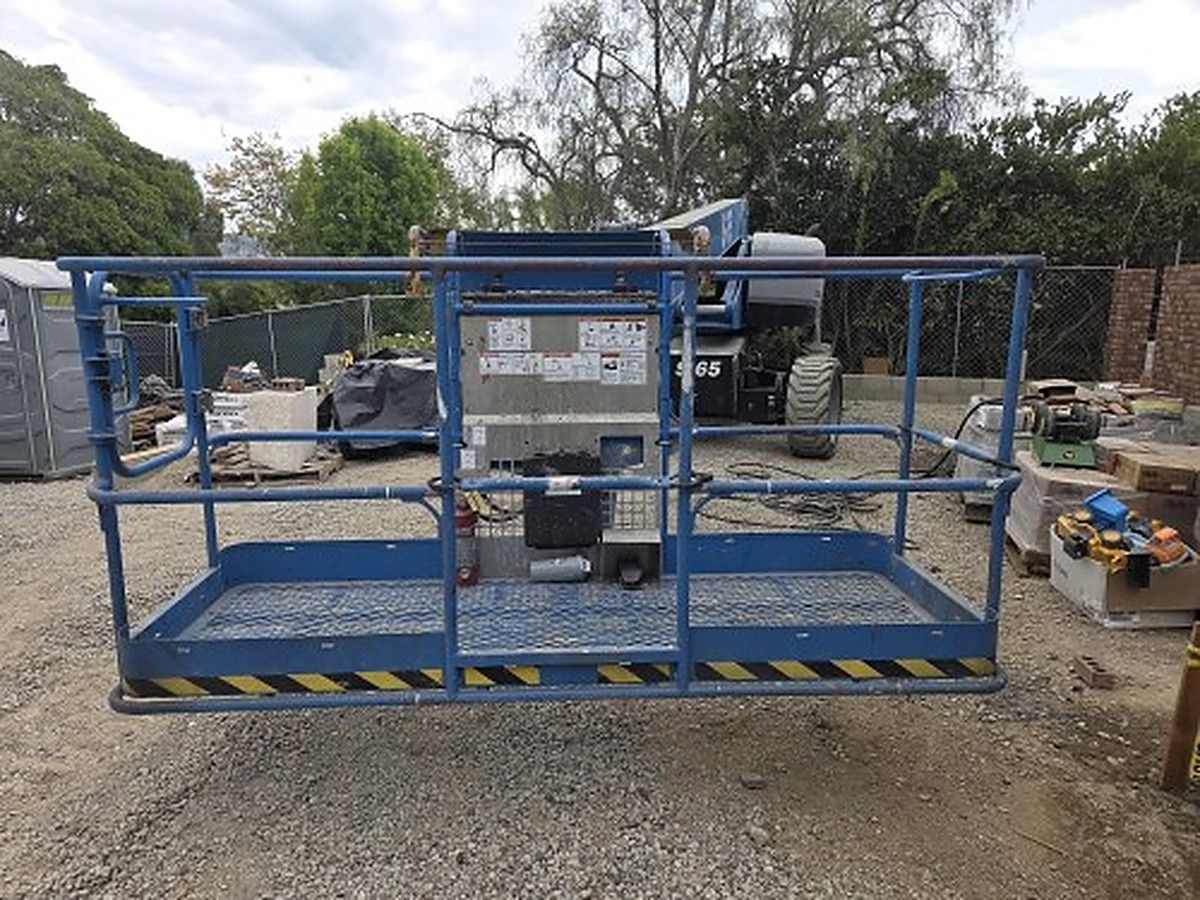 2017 GENIE S-65 for sale in Las Vegas, NV