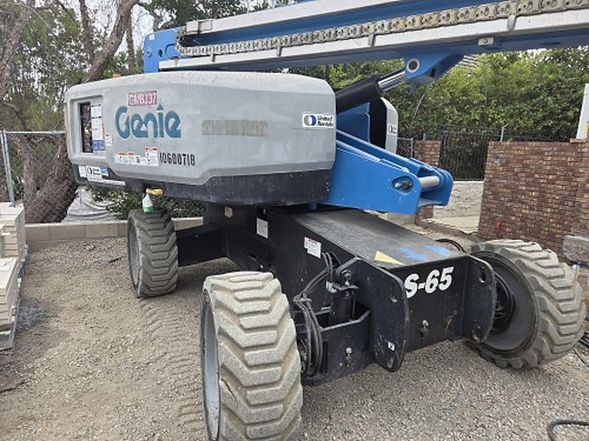 GENIE S-65 photo 6