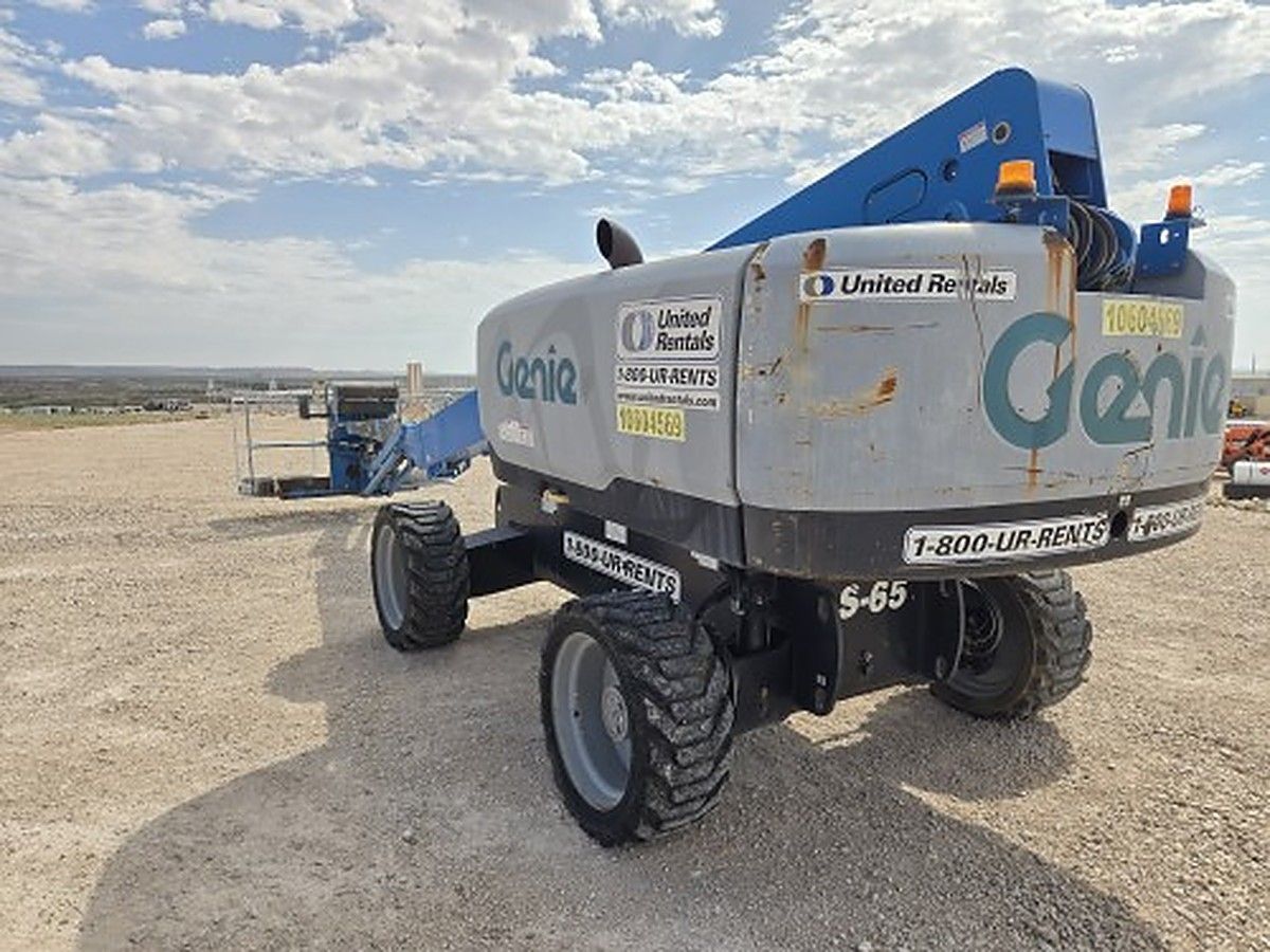 GENIE S-65 photo 3