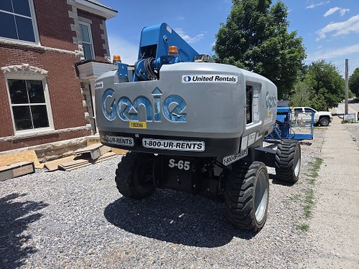 GENIE S-65 photo 3