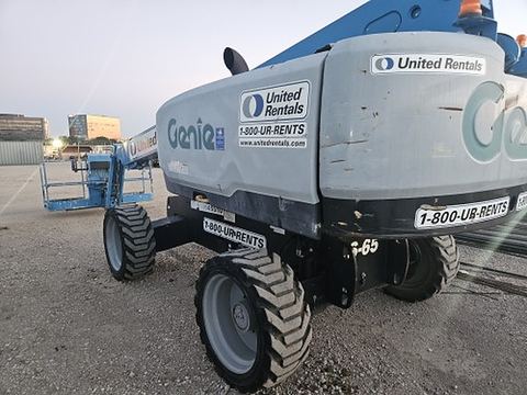 2017 GENIE S-65 Boom 65-70' Telescopic