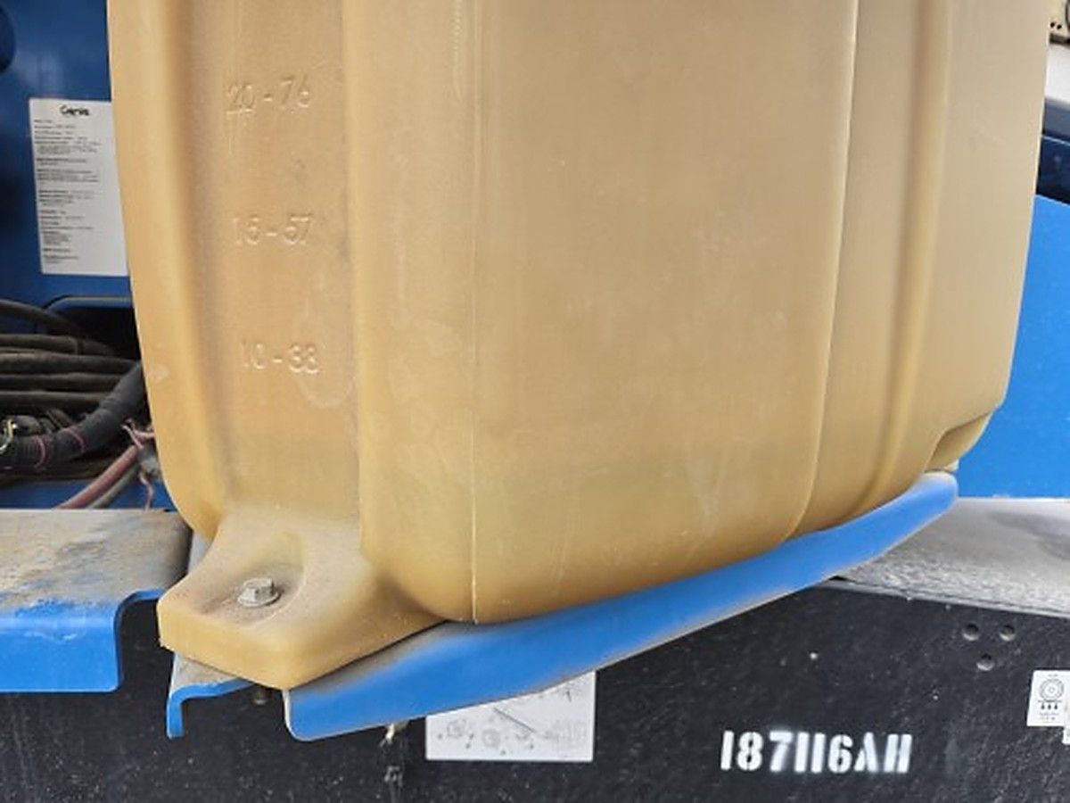 GENIE S-65 photo 7